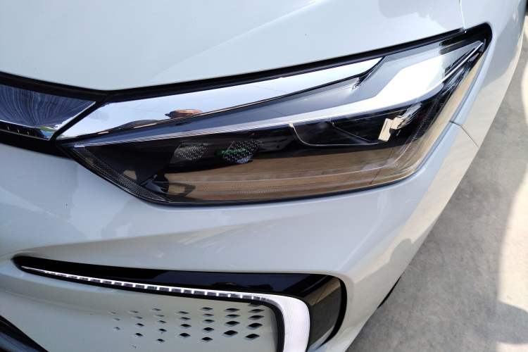 Used BAIC Beijing EU7 2022 Eolus Edition Left Front Headlight