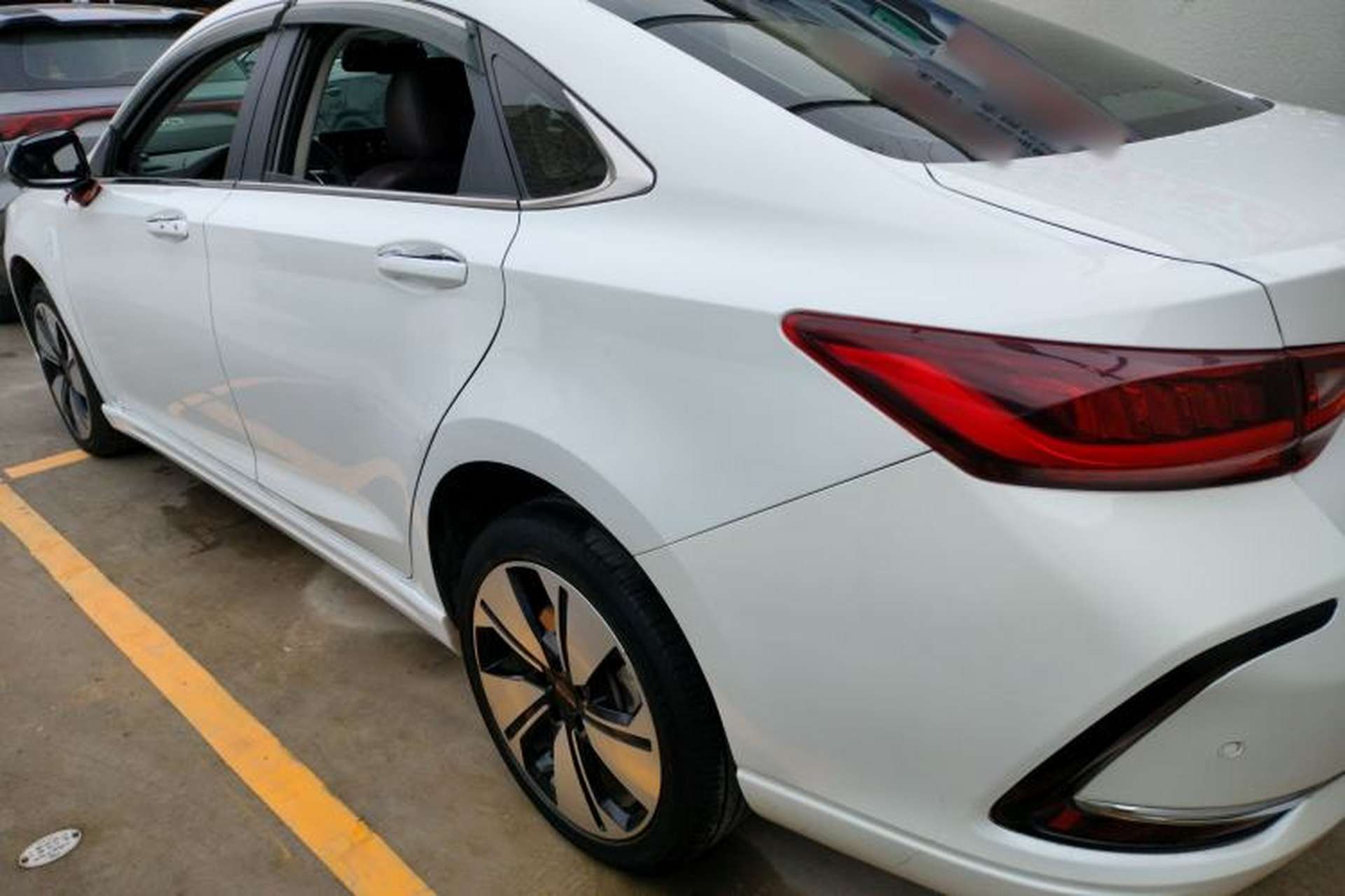 Used BAIC Beijing EU7 2022 Trendy Edition Left Side