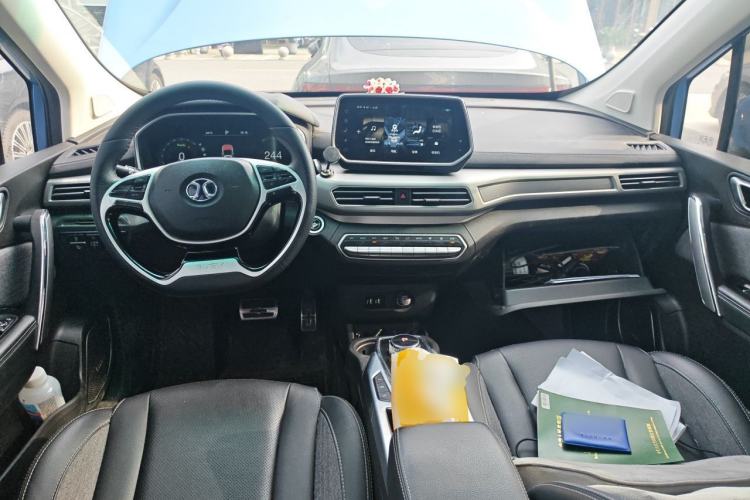 Used BAIC Beijing EX3 2019 R600 Trendy Edition Center Console