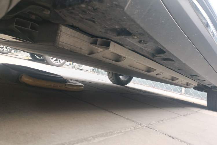 Used BAIC Beijing EX3 2019 R600 Jingshang Edition Chassis Front Left