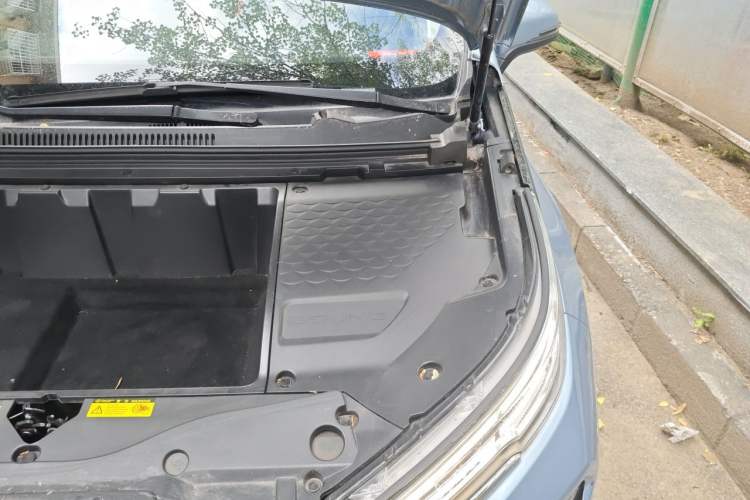Used BAIC Beijing EX3 2019 R600 Jingshang Edition Engine Bay Left