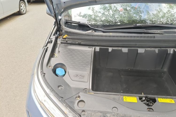 Used BAIC Beijing EX3 2019 R600 Jingshang Edition Engine Bay Right