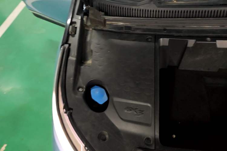 Used BAIC Beijing EX3 2019 R600 Trendy Edition Engine Bay Right