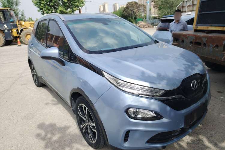 Used BAIC Beijing EX3 2019 Xianshang Limited Edition Exterior 2