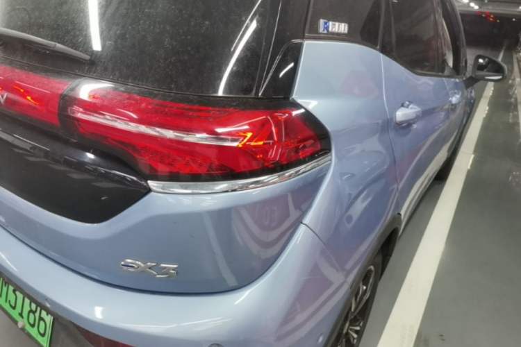 Used BAIC Beijing EX3 2019 R600 Elite Edition Exterior 3