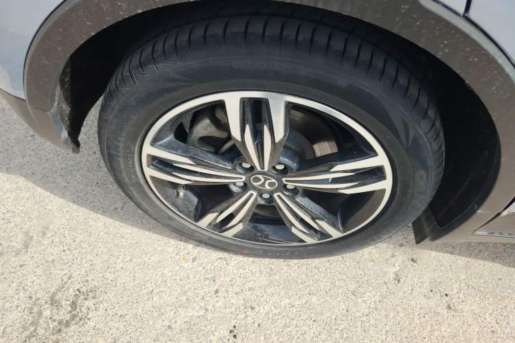 Used BAIC Beijing EX3 2019 Xianshang Limited Edition Exterior 8