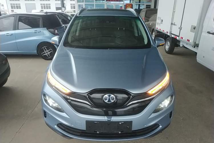 Used BAIC Beijing EX3 2019 R600 Trendy Edition Front