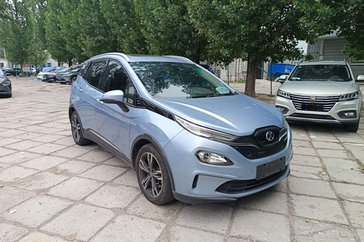 Used BAIC Beijing EX3 2019 R600 Jingshang Edition Front Right 45 Deg