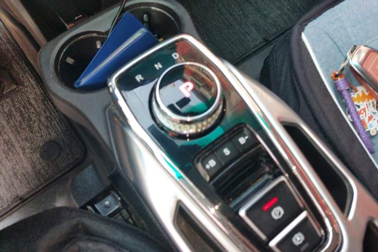 Used BAIC Beijing EX3 2019 R600 Strong Wind Edition Gear Lever