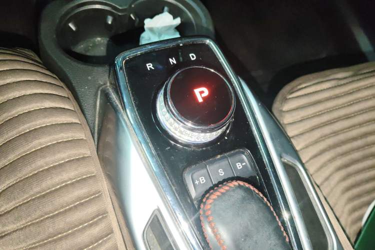 Used BAIC Beijing EX3 2019 Xianshang Limited Edition Gear Lever