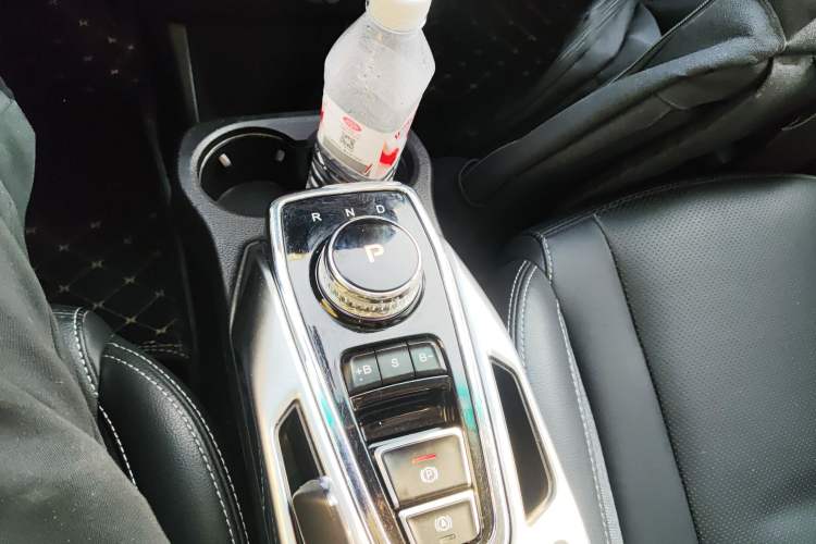 Used BAIC Beijing EX3 2019 R600 Jingshang Edition Gear Lever