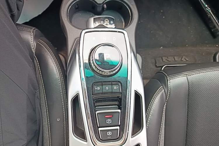 Used BAIC Beijing EX3 2019 R600 Jingshang Edition Gear Lever