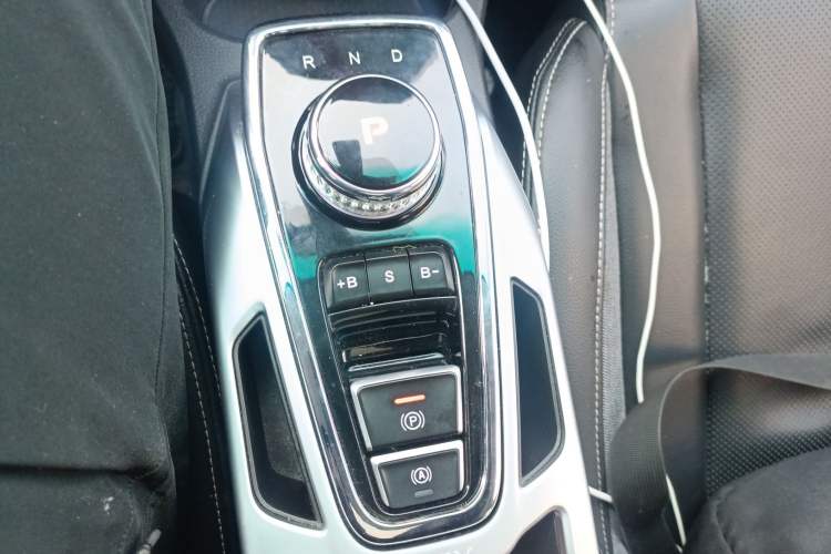 Used BAIC Beijing EX3 2019 R600 Jingshang Edition Gear Lever
