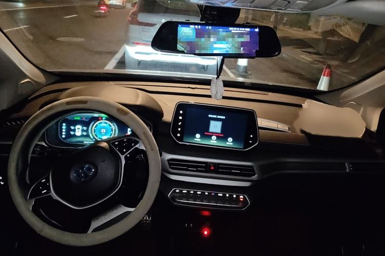 Used BAIC Beijing EX3 2019 R600 Strong Wind Edition Interior 2