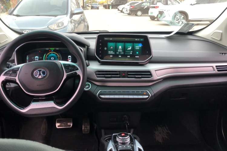 Used BAIC Beijing EX3 2019 R600 Strong Wind Edition Interior 3
