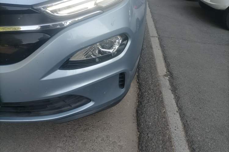 Used BAIC Beijing EX3 2019 Xianshang Limited Edition Left Front Headlight