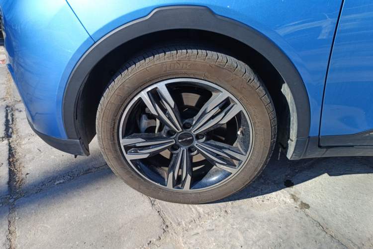 Used BAIC Beijing EX3 2019 R600 Strong Wind Edition Left Front Wheel Hub
