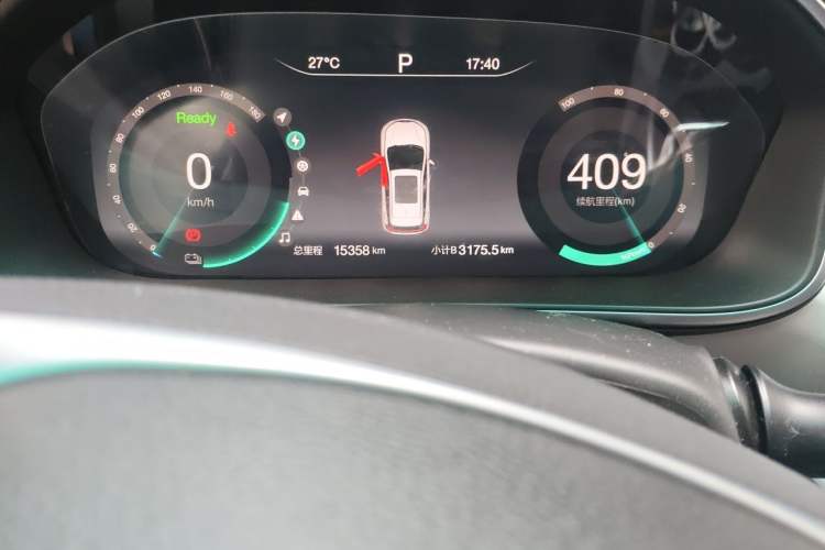 Used BAIC Beijing EX3 2019 R600 Jingshang Edition Odometer Close Up