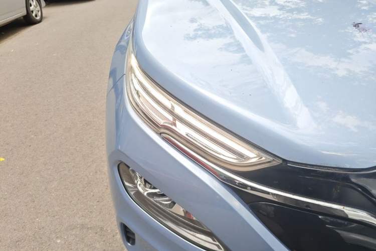 Used BAIC Beijing EX3 2019 R600 Jingshang Edition Right Front Headlight