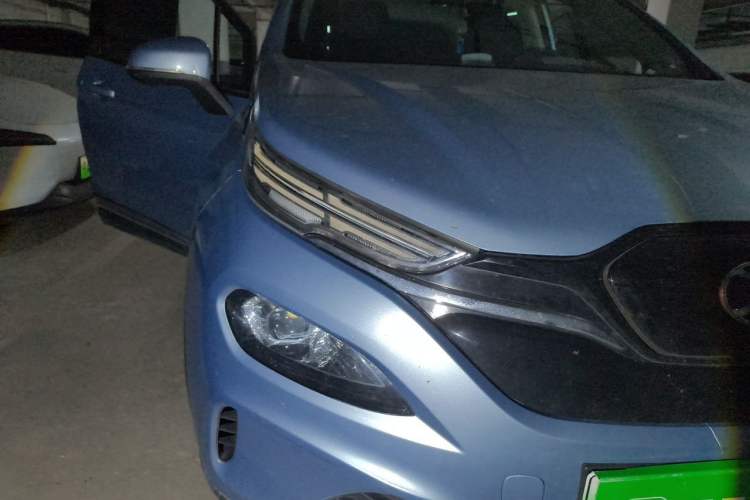 Used BAIC Beijing EX3 2019 R600 Jingshang Edition Right Front Headlight