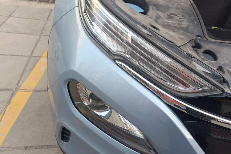 Used BAIC Beijing EX3 2019 R600 Jingshang Edition Right Front Headlight