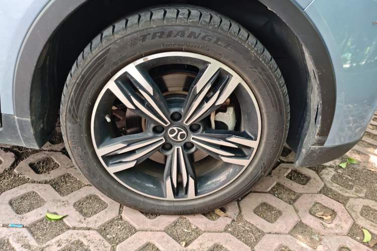 Used BAIC Beijing EX3 2019 Xianshang Limited Edition Right Front Wheel Hub