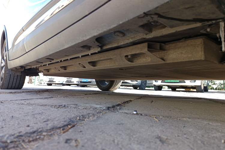 Used BAIC Beijing EX3 2019 R600 Strong Wind Edition Right Side Sill