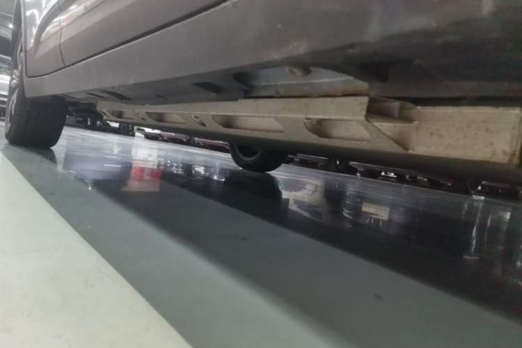 Used BAIC Beijing EX3 2019 R600 Elite Edition Right Side Sill