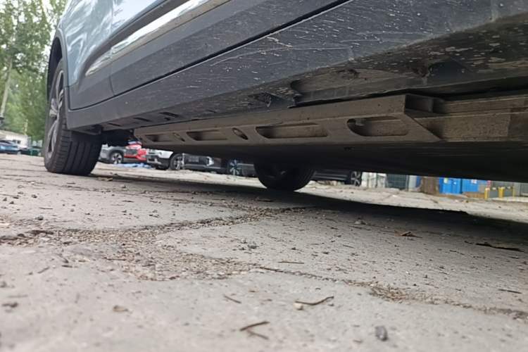 Used BAIC Beijing EX3 2019 R600 Jingshang Edition Right Side Sill