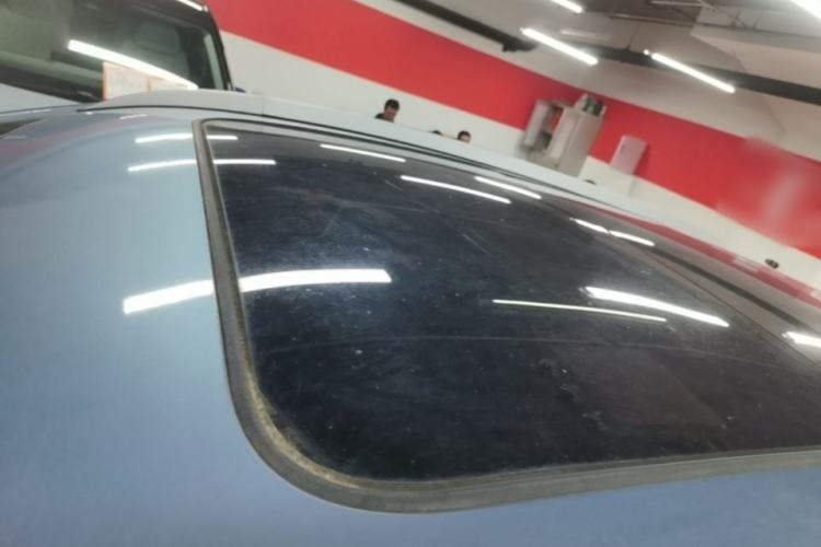 Used BAIC Beijing EX3 2019 R600 Elite Edition Roof