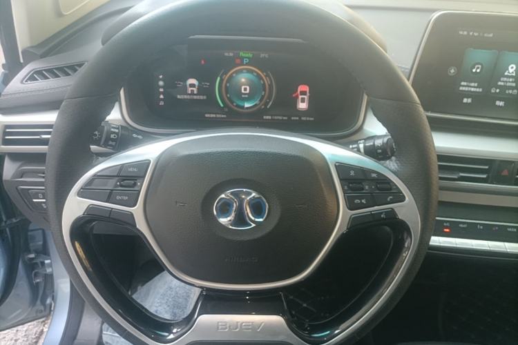 Used BAIC Beijing EX3 2019 Xianshang Limited Edition Steering Wheel