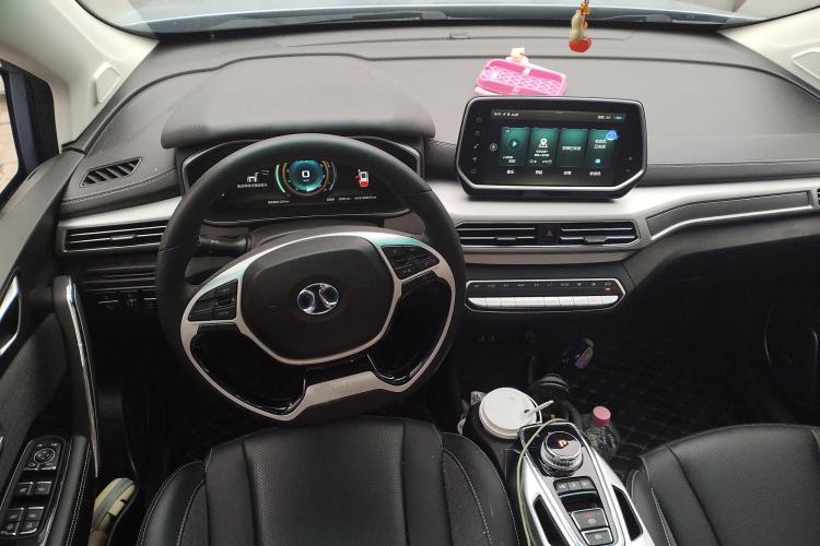 Used BAIC Beijing EX3 2019 R600 Jingshang Edition Steering Wheel