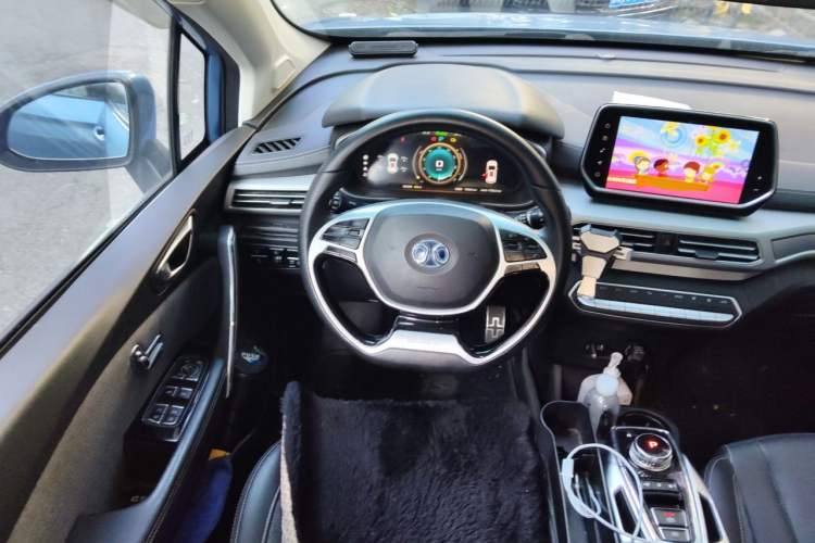 Used BAIC Beijing EX3 2019 R600 Jingshang Edition Steering Wheel