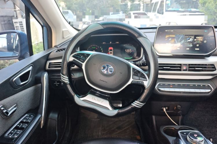 Used BAIC Beijing EX3 2019 R600 Jingshang Edition Steering Wheel