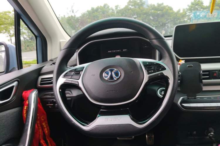 Used BAIC Beijing EX3 2019 Xianshang Limited Edition Steering Wheel
