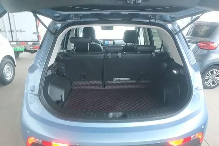 Used BAIC Beijing EX3 2019 R600 Trendy Edition Trunk
