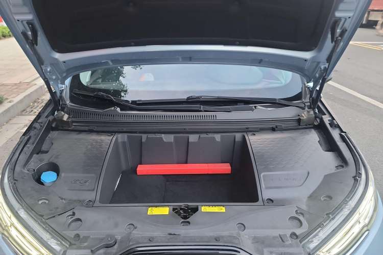 Used BAIC Beijing EX3  Engine Bay