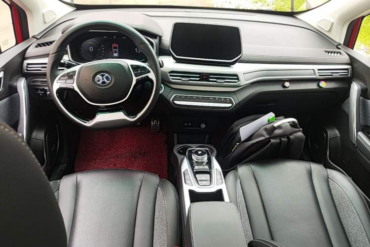 Used BAIC Beijing EX3 2019 R600 Trendy Edition Center Console