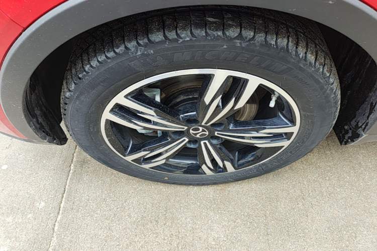 Used BAIC Beijing EX3 2019 R600 Trendy Edition Exterior 4