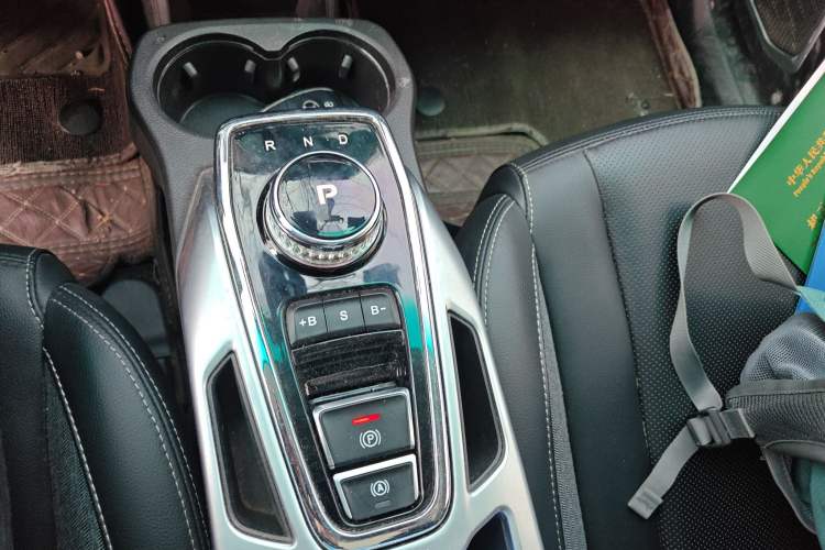 Used BAIC Beijing EX3 2019 R600 Jingshang Edition Gear Lever