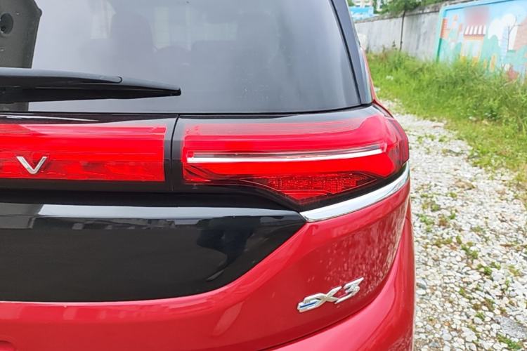 Used BAIC Beijing EX3 2019 R600 Trendy Edition Right Rear Taillight