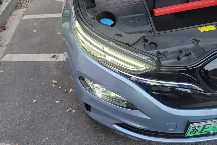 Used BAIC Beijing EX3  Right Front Headlight