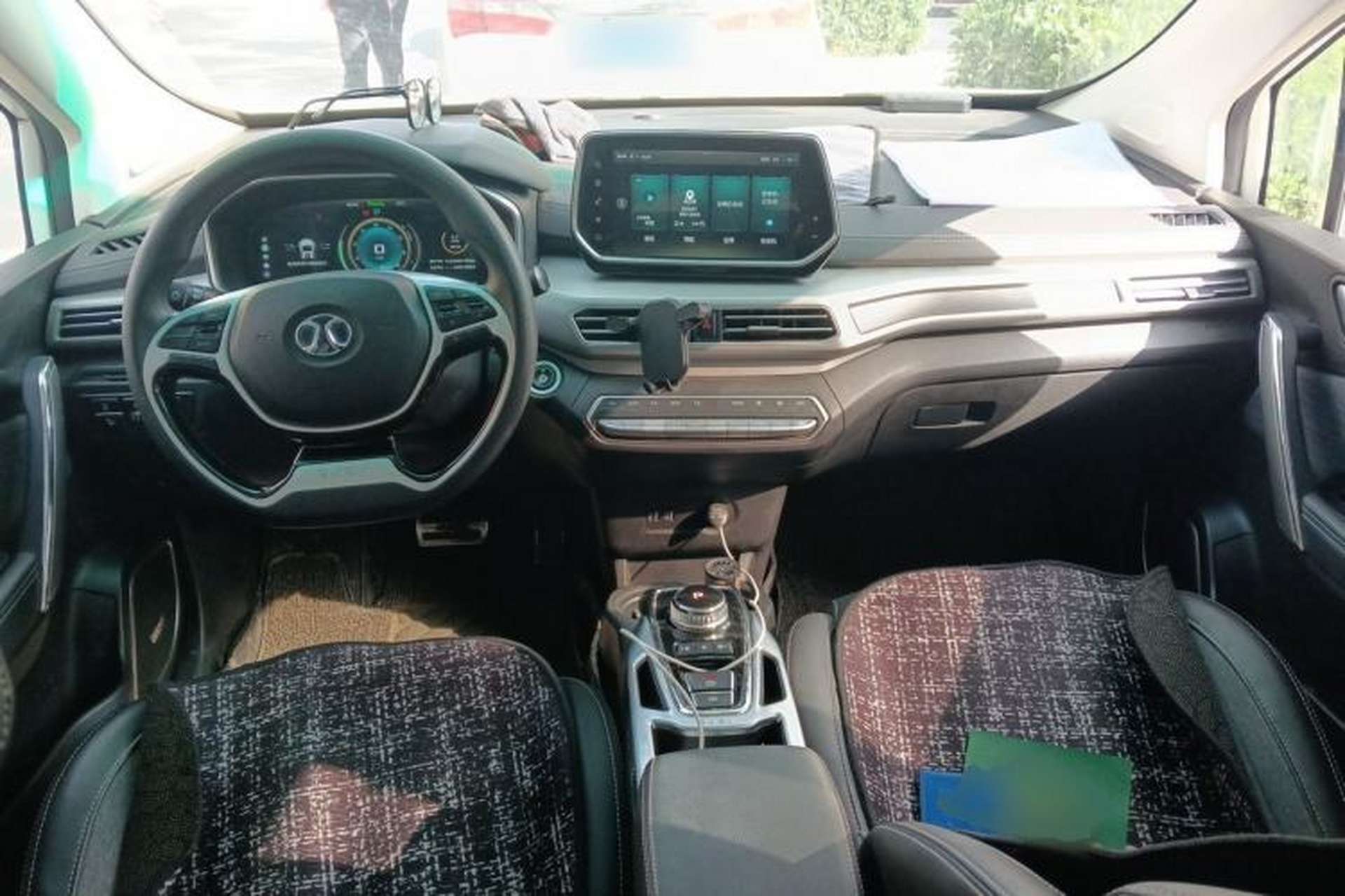 Used BAIC Beijing EX3 2019 R600 Strong Wind Edition Center Console