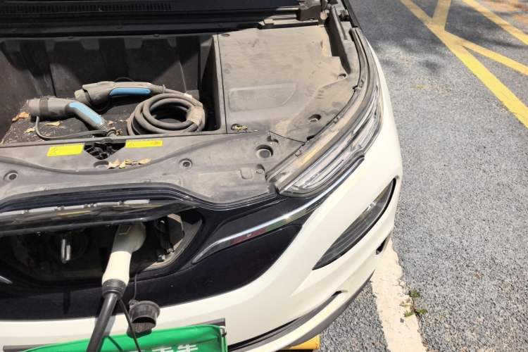 Used BAIC Beijing EX3 2019 R600 Strong Wind Edition Engine Bay Left