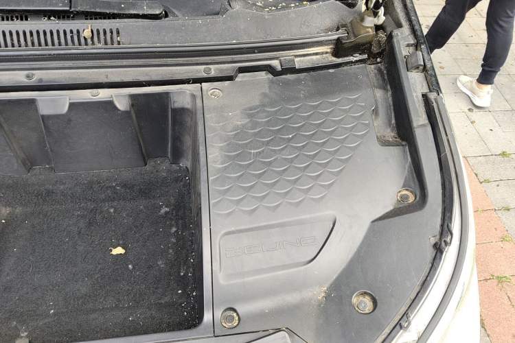Used BAIC Beijing EX3 2019 R600 Trendy Edition Engine Bay Left