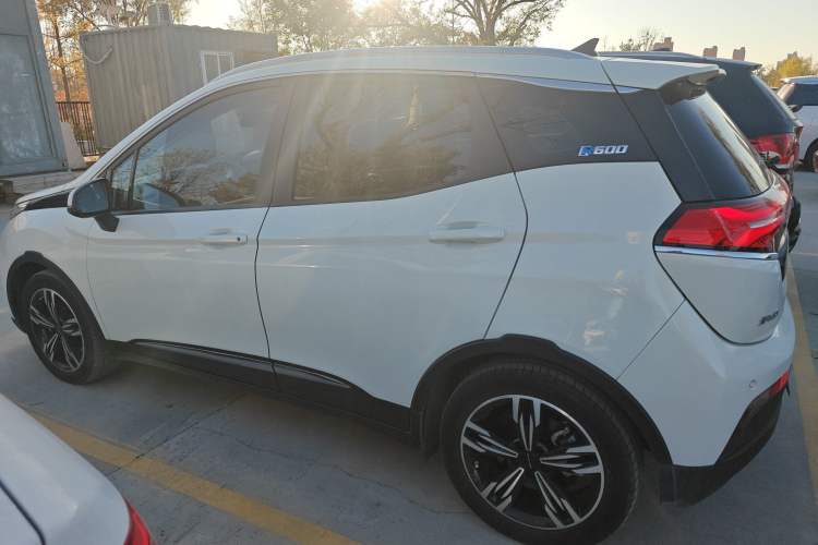 Used BAIC Beijing EX3 2019 R600 Jingshang Edition Exterior 3