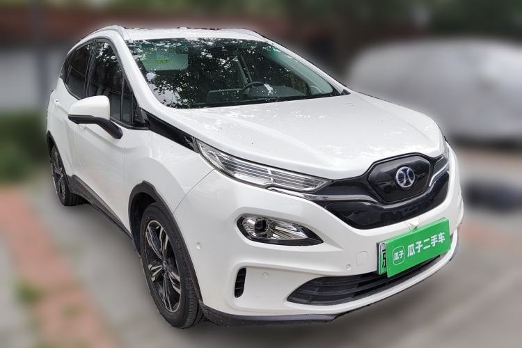 Used BAIC Beijing EX3 2019 R600 Trendy Edition Front Right 45 Deg