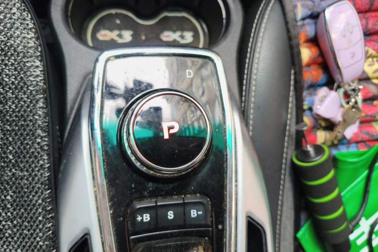 Used BAIC Beijing EX3 2019 R600 Strong Wind Edition Gear Lever