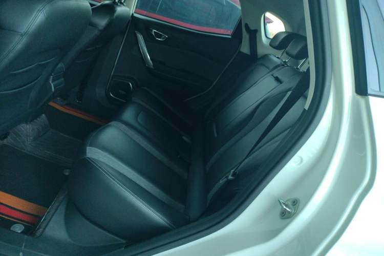 Used BAIC Beijing EX3 2019 R600 Strong Wind Edition Left Rear Seat