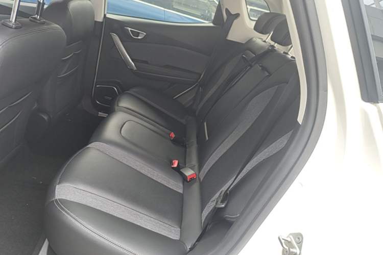 Used BAIC Beijing EX3 2019 R600 Strong Wind Edition Left Rear Seat